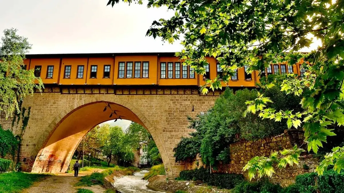 Yıldırım günlük apart bursa irgandı köprüsü manzarası