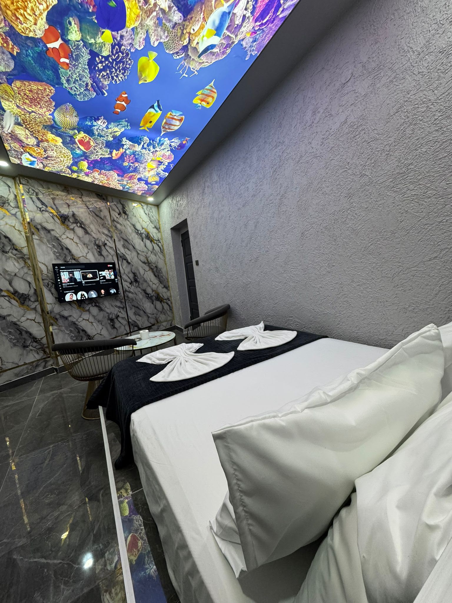 Nirvana özel tasarım otel odası